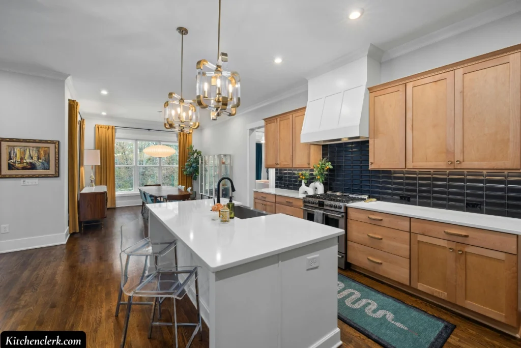 Is Quarter Sawn Oak Good for Kitchen Cabinets?