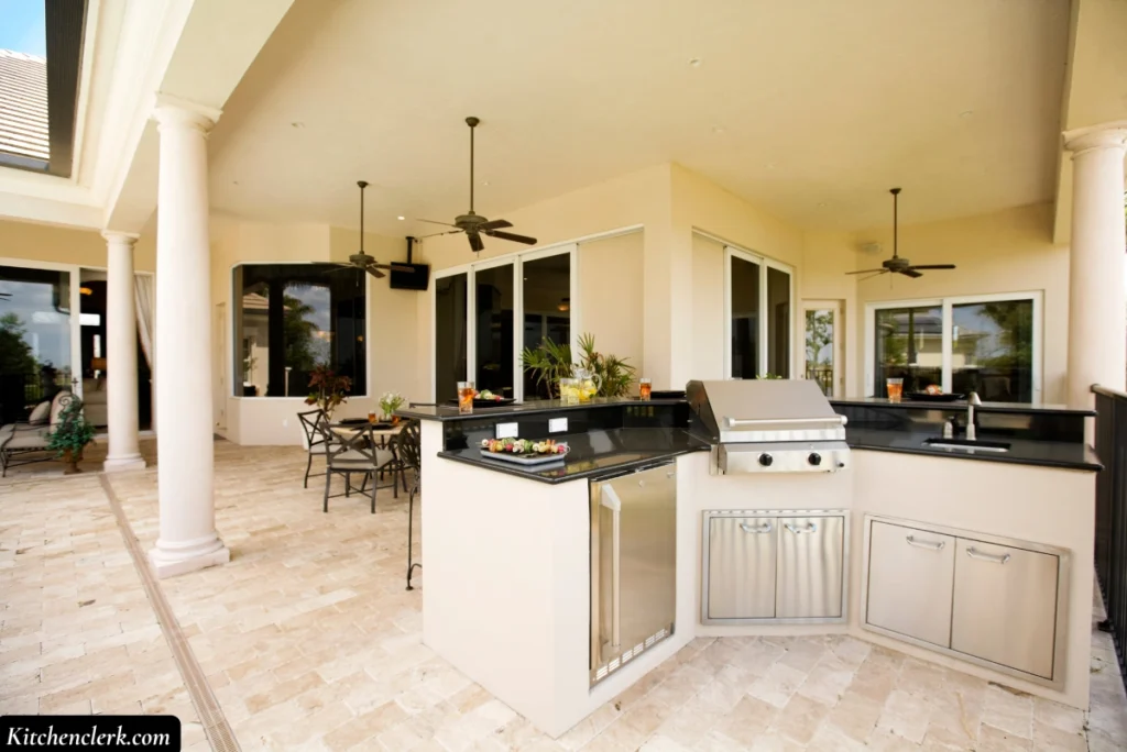 Outdoor Kitchen Design Ideas