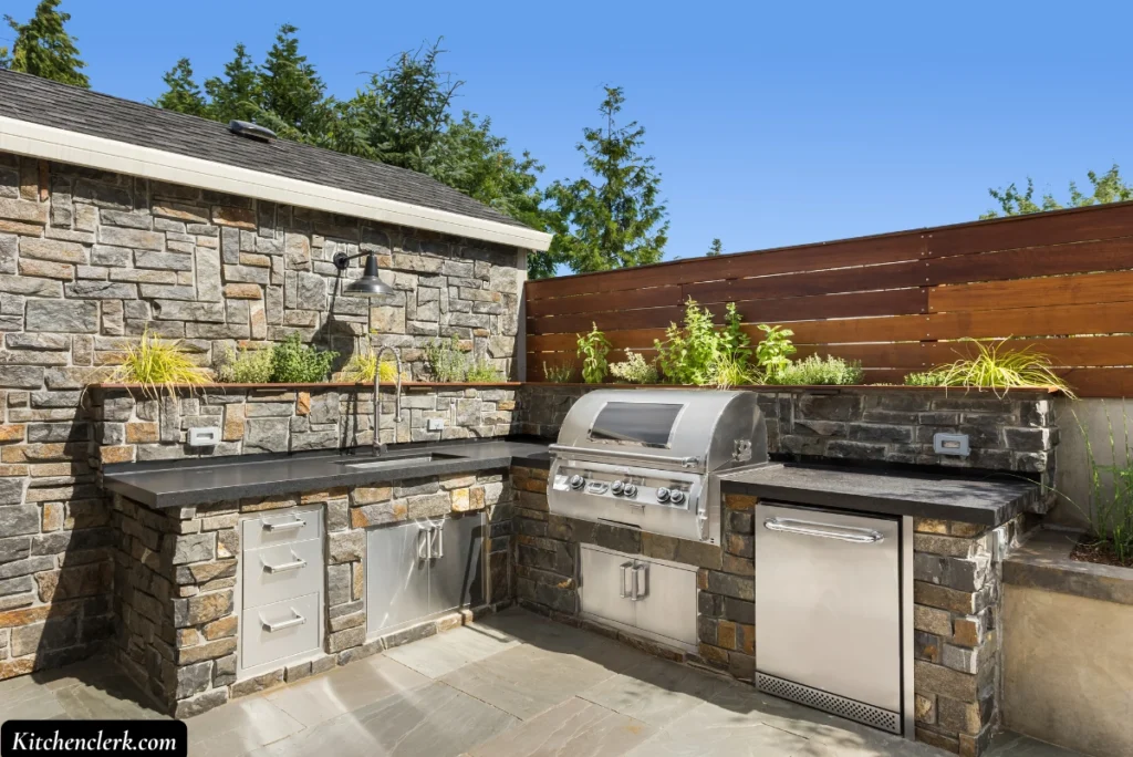 Outdoor Kitchen Design Ideas